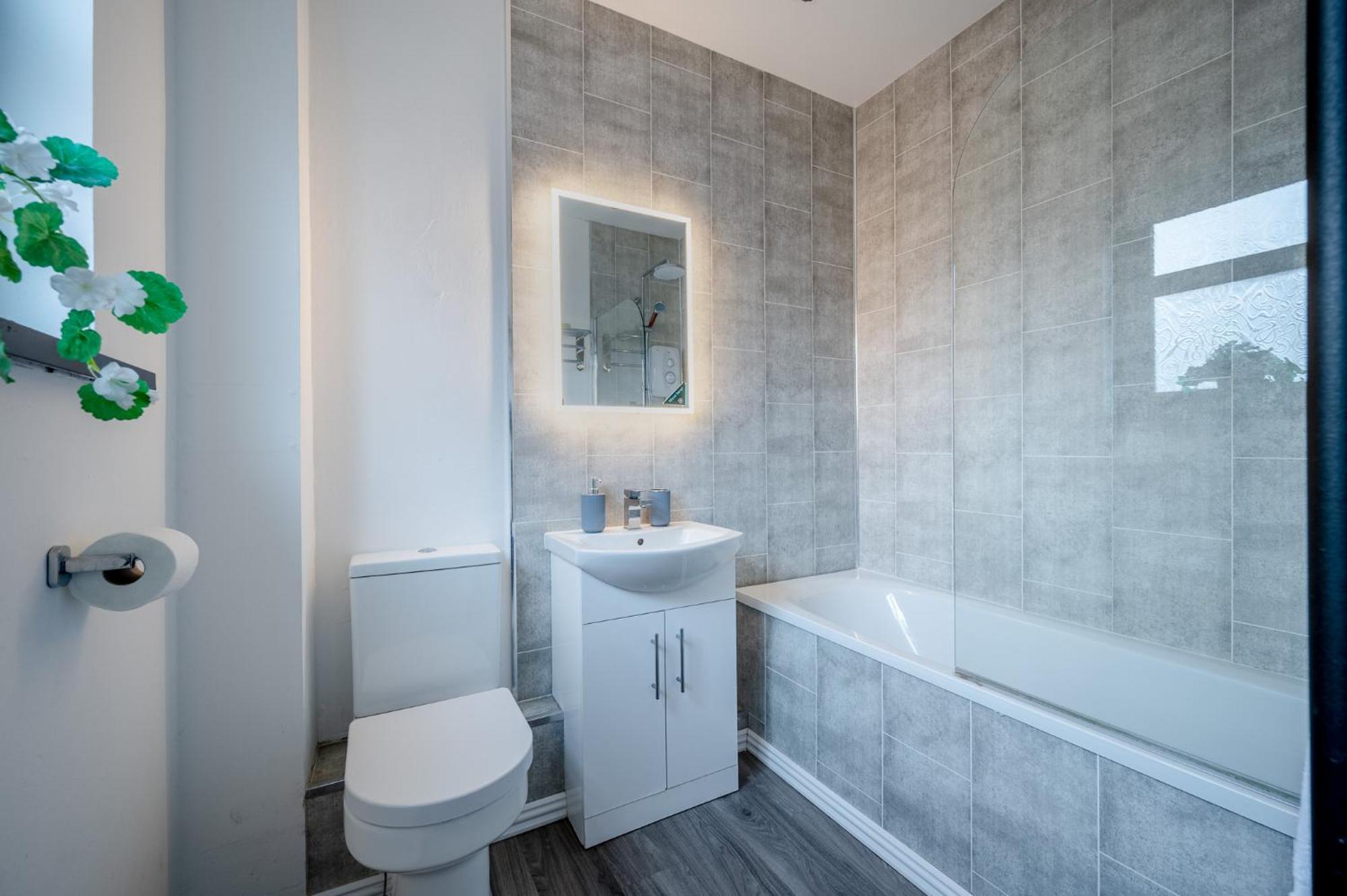 Anjore House - Belfast Serviced Apartment Buitenkant foto
